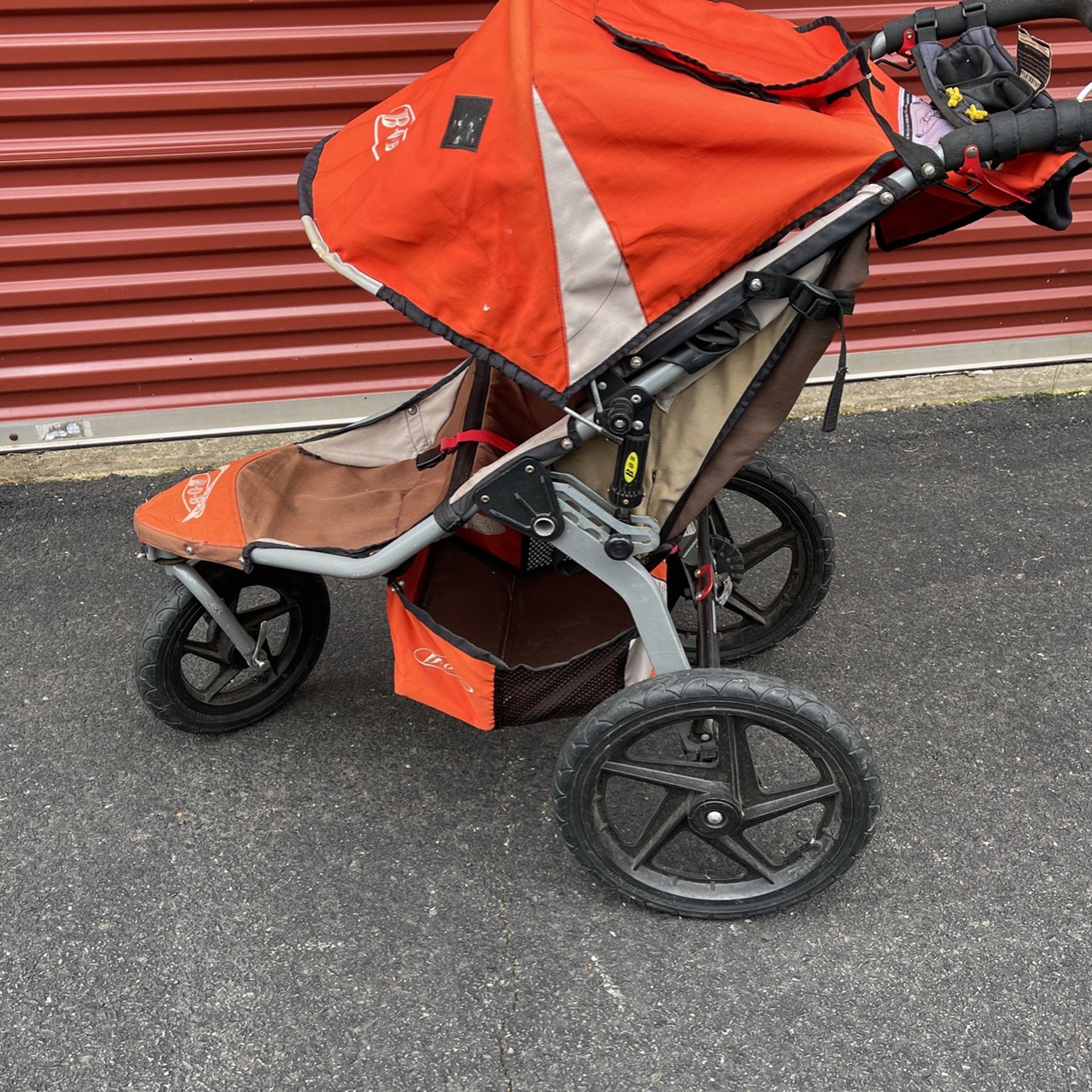 Jogging stroller