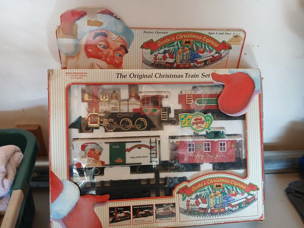 VINTAGE SANTA'S CHRISTMAS EXPRESS TRAIN SET