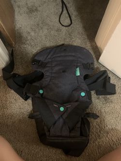 Infantino baby carrier