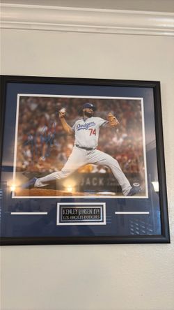 Dodgers closer Kenley Jansen #74