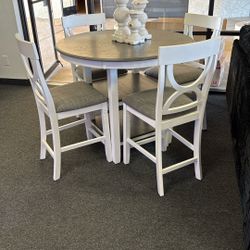 Counter height Dining Set With 4 Stools ✅ Financing Available - Bad or No Credit Accepted ✅ 