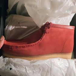 Brand New Clarks Wallabies Chili 🌶️ Limited Edition Size 10.5