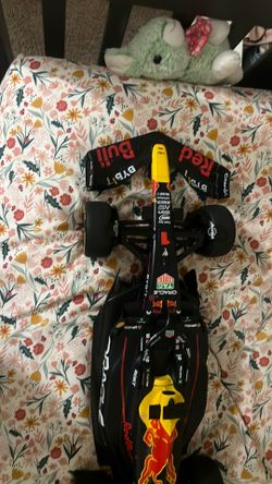 Oracle Red Bull Rokt car
