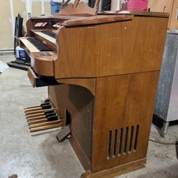 FREE Baldwin CT200 Theatre Organ With Bench