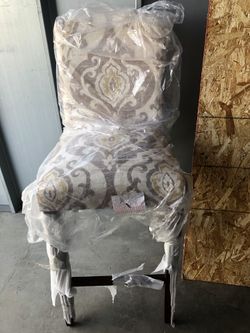 Bar height chair