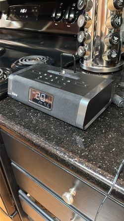 Alarm clock radio