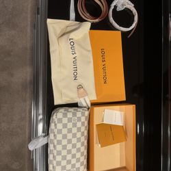 Women’s LV Azure Pochette