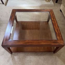 Home+ Meridian Square Coffee Table (40” X 40”)