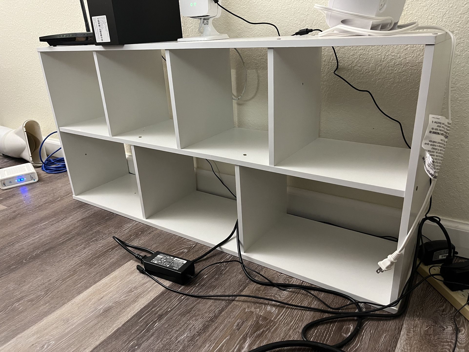 Cubical Storage Shelf Unit