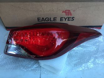 2014 - 2016 Hyundai Elantra Sedan Right Rear Tail Lamp 4 Door