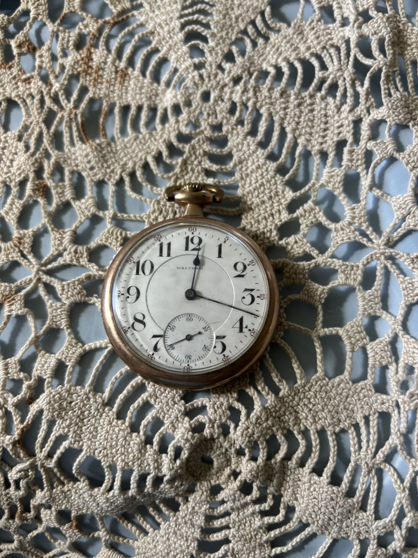 Antique Gold Waltham Pocket Watch. 