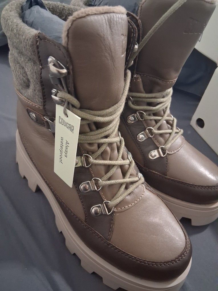COUGAR Boots