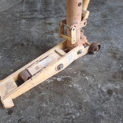 Forklift Jack 