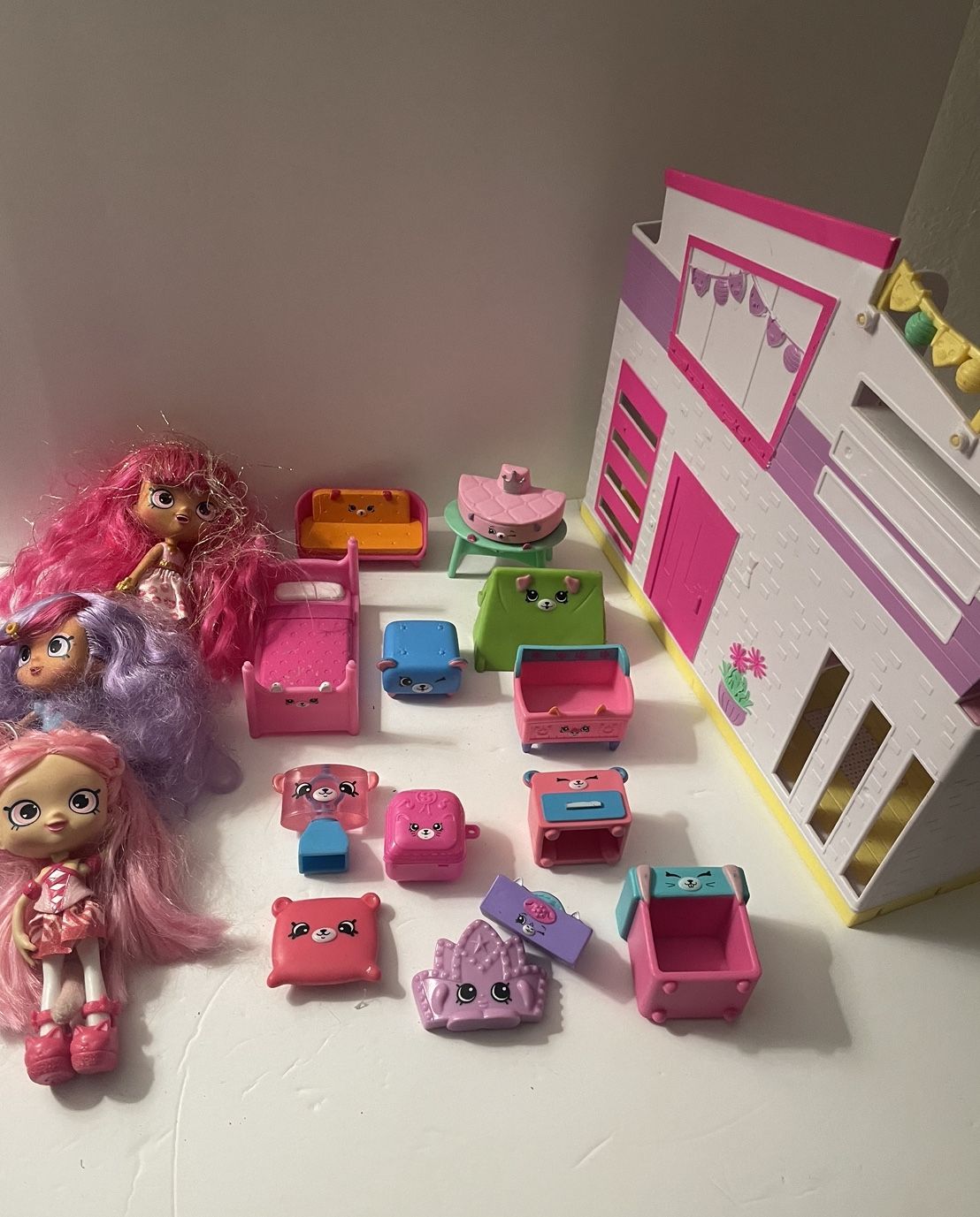 Shopkin Dolls , Play Set & Furniture