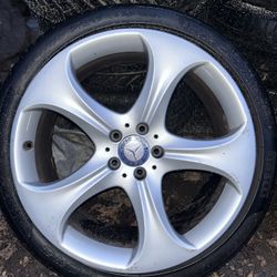TRADE!?-S550 20” Mercedes rims With pirelli P Zero!!!