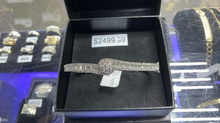 Bracelet