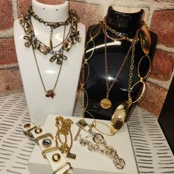 #2373, ALL SIGNED RETIRATED JEWELRY, 7 ITEMS IN TOTAL