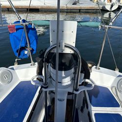 Ericson 27 Feet Sailboat 