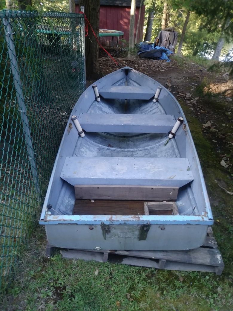 1965 SEAMAID 12' aluminum rowboat
