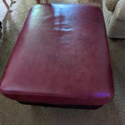 Bassett Upholstery Leather Ottoman