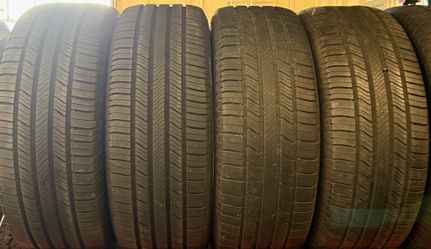 235 55 20 Michelin 1823