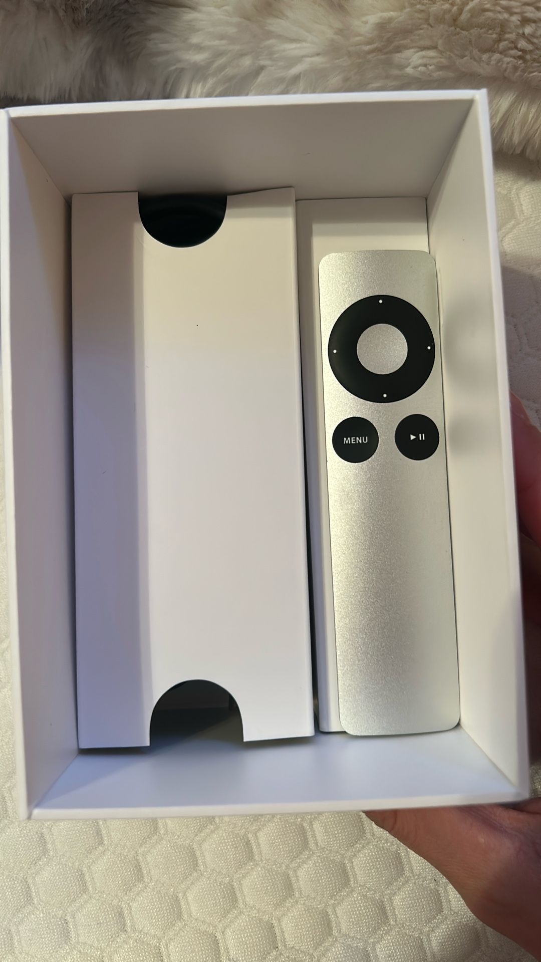 Apple TV 3rd Gen with Remote – No App Store