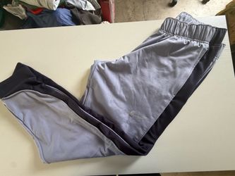 Women’s Nike pants