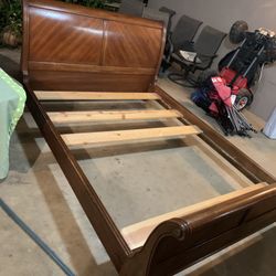 Queen Bed Frame & 