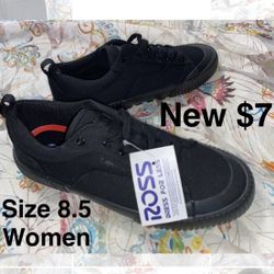 Levi’s Women’s Shoes Size 8.5