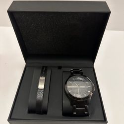 Armani Exchange Mens Hampton AX2104 Black Stainless-Steel set watch and  bracelet for Sale in Somerton, AZ - OfferUp