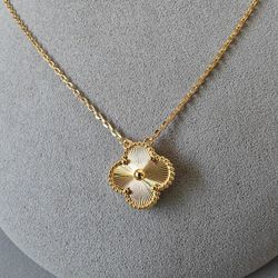 VCA Clover Necklace Gold Laser