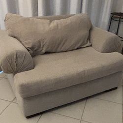 Oversized, Incredibly Comfortable couch chair 