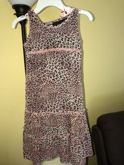 Girls size 5 sleeveless dress $12 or best offer