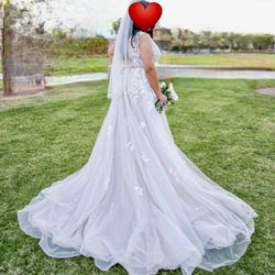 David’s Bridal Galina Wedding Dress