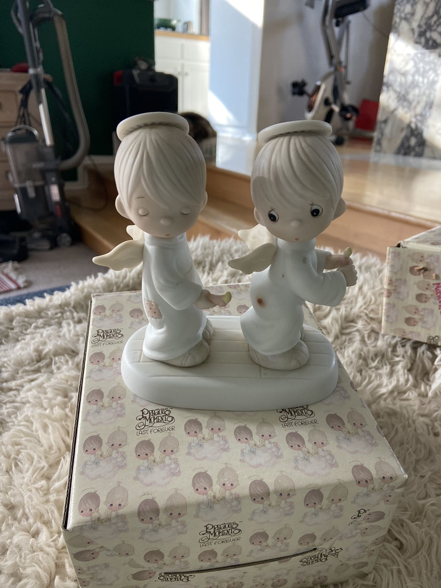 PRECIOUS MOMENTS 4 FIGURINES, God Gave His Best ,Holy Smokes,He Is My Song, Get Into The Habit Of Prayer