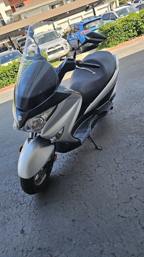 2014 Suzuki Burgman