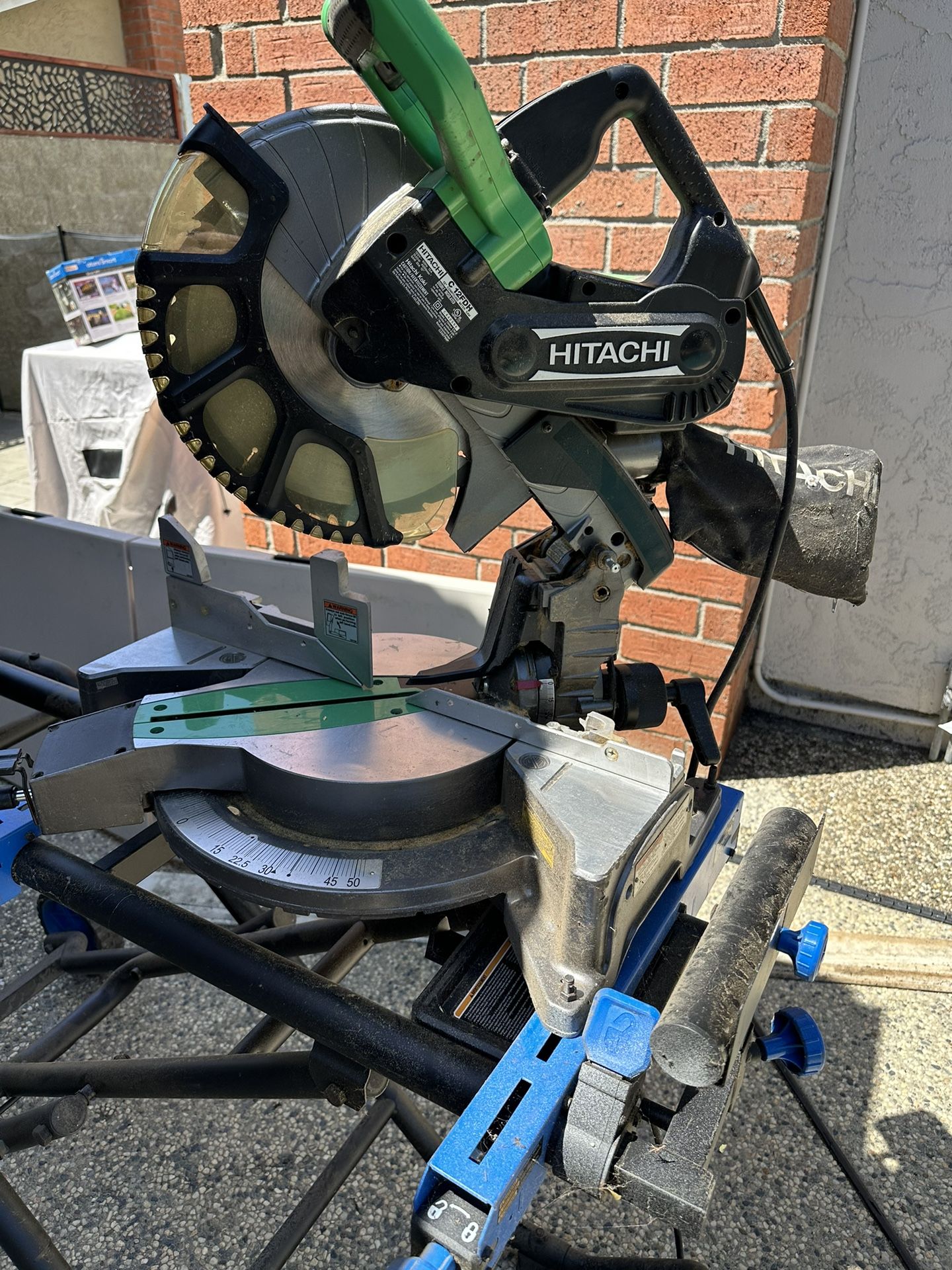 Hitachi 12” Miter Saw With Stand 