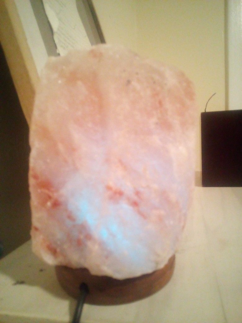 Pink Hamiliain Salt Lamp 