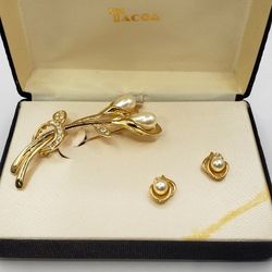 Vintage Brooch & Pair of Earrings/Rhinestone & Faux Pearl. Firm Price 