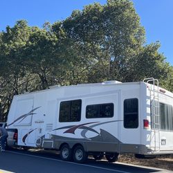 $29k Alpenlite 5th Wheel Trailer 3 Slideouts First $12750 Takes It