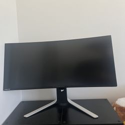 Alienware Ultrawide Gaming Monitor 