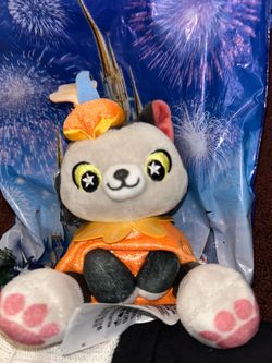 Disney Wishables Shimmer Mystery Plush, Disney Cats and Dogs Halloween Series