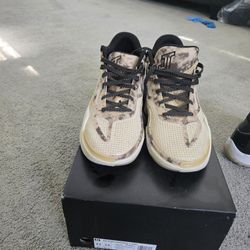 Nike Jason Tatum Camo Size 12