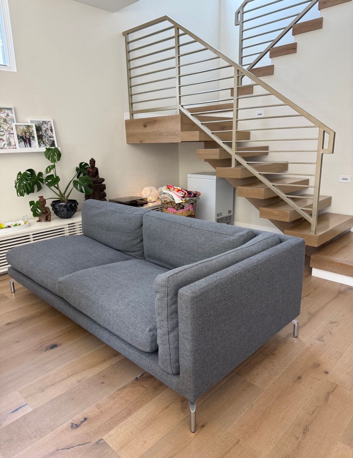 DWR Como One Arm Sofa