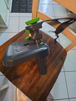Car seat foot rest