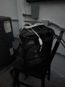 AEK cyber speaker with microphone