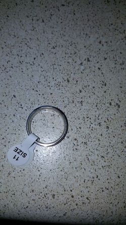 Men's sterling silver ring