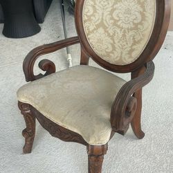 6 Vintage Antique Dining Room Chairs 