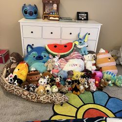 Squishmallows And Stuffed Animals
