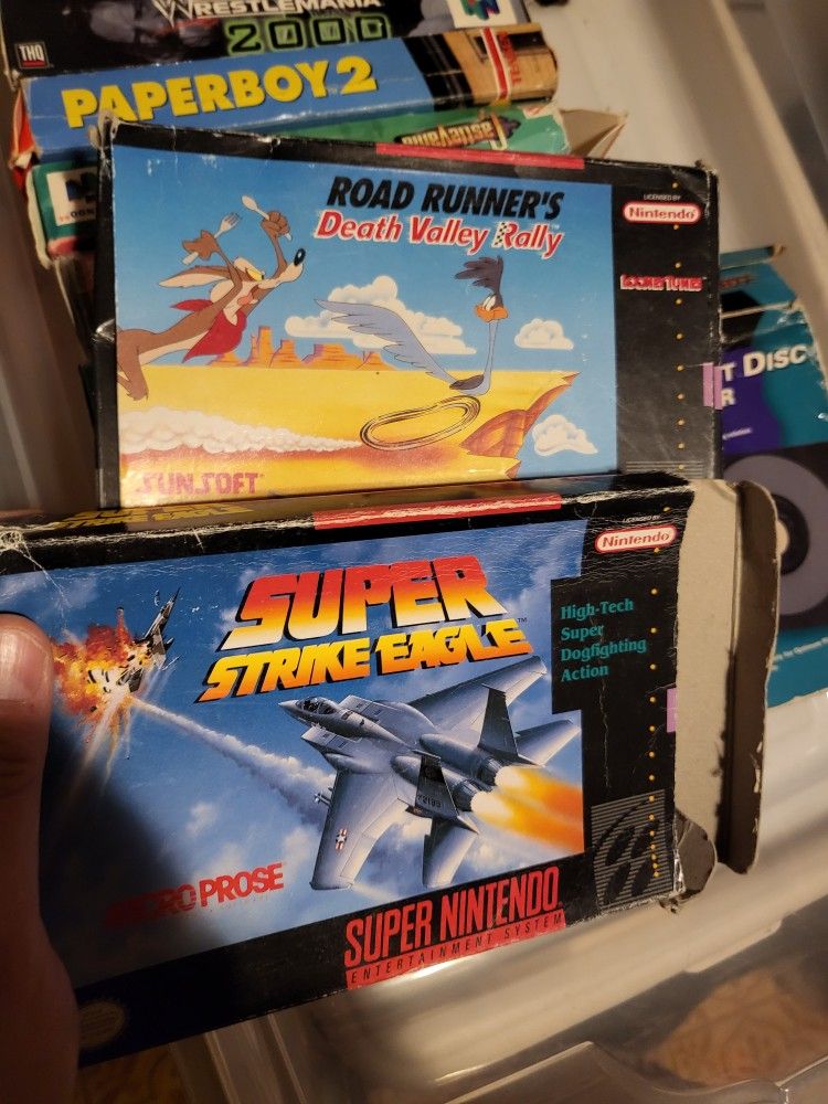 Super Nintendo Super Eagle Strike And Road Runner's Death Valley Rally 